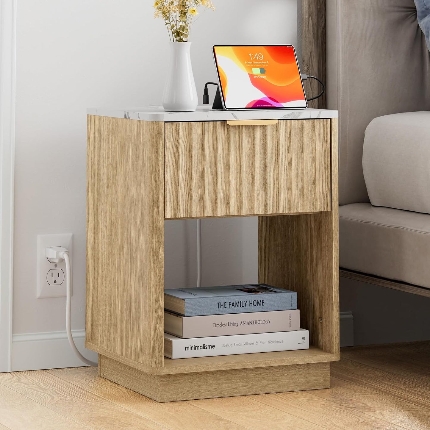 Modern Fluted Nightstand with Charging Station – Natural Oak Bedside Table