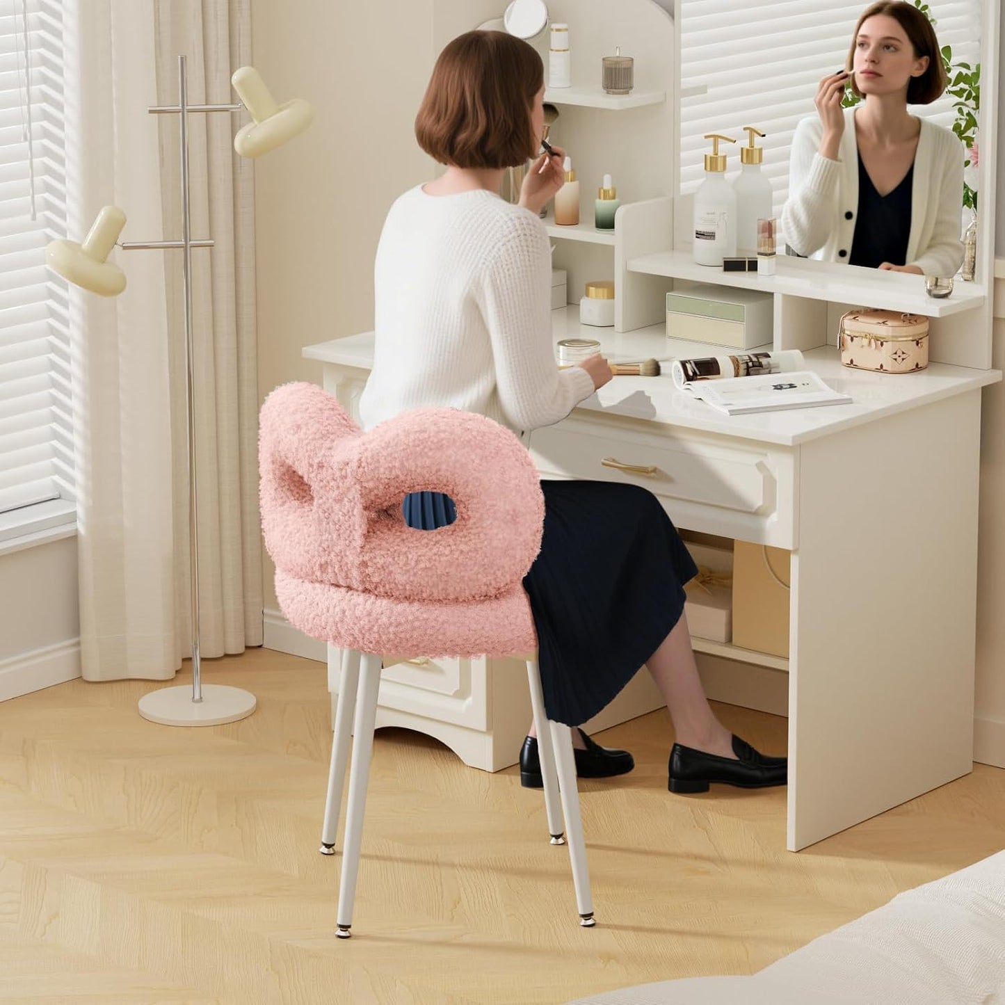 Pink Bow Vanity Chair Swivel Upholstered Makeup Chair with Metal Legs
