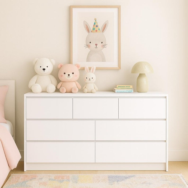 Modern 7-Drawer Dresser with High Gloss Front